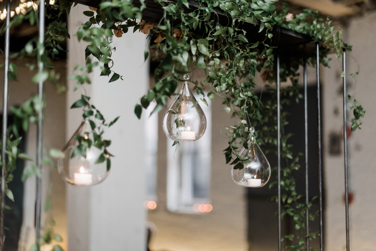 Свадьба бохо цветочная декорация зала