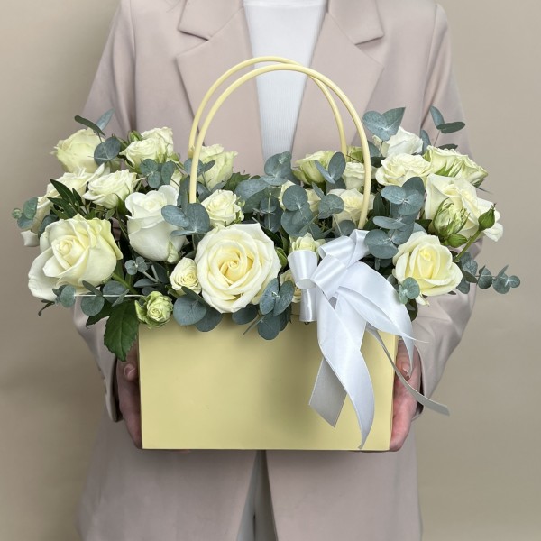 Букет дня в коробке Весеннее настроение