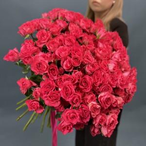 51 кустовая Роза Белла Линда Цериз 60 см