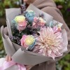 Букет девушке на день рождения