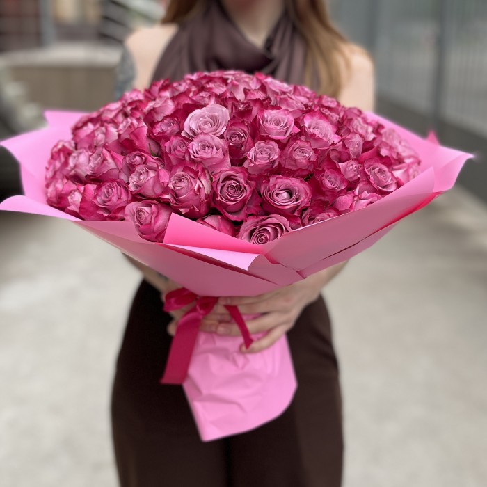 101 необыкновенная Роза Дип Перпал 40 см