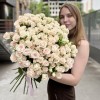 25 ароматных кустовых роз Роял Порцелина 60 см