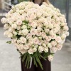35 кустовых роз Роял Порцелина 70 см