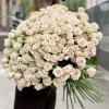 45 кустовых роз Роял Порцелина 70 см