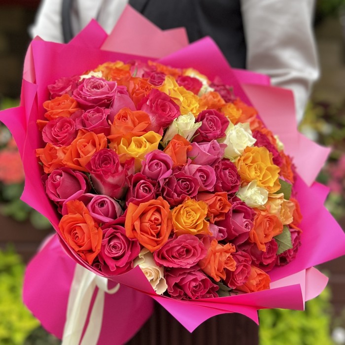 75 роз MIX 40 см