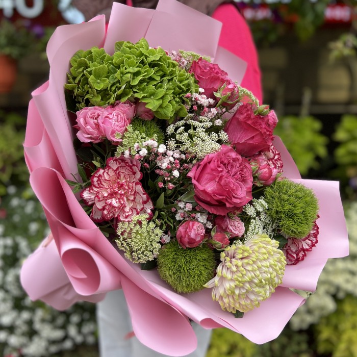 Яркий букет на день рождения