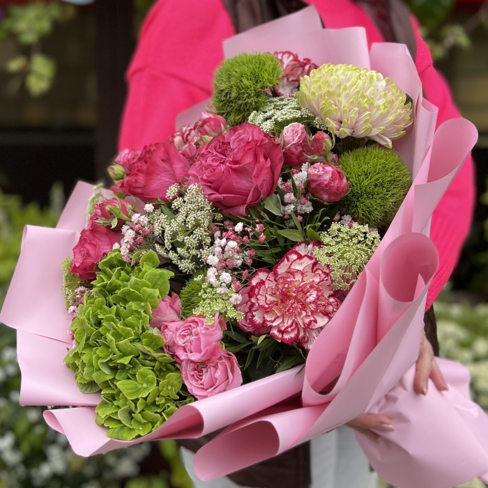 Яркий букет на день рождения