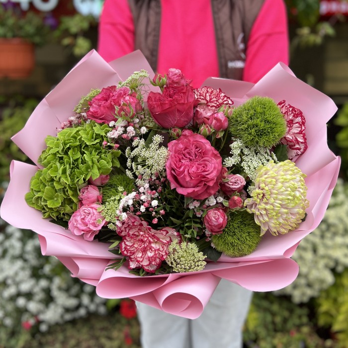 Яркий букет на день рождения