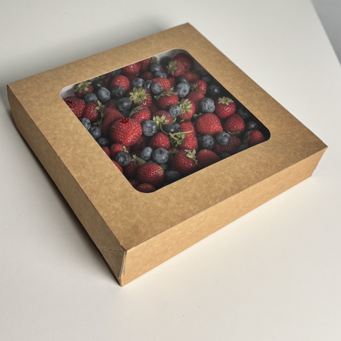 Мега коробка с клубникой и голубикой 1500гр