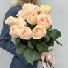 11 абрикосовых роз Принцес Краун 60 см