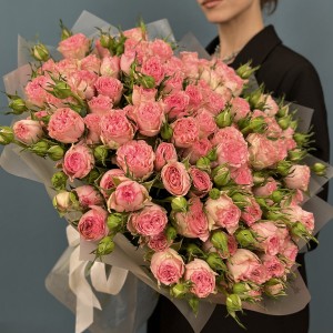 25 кустовых пионовидных роз Фенси Блоссом 50 см