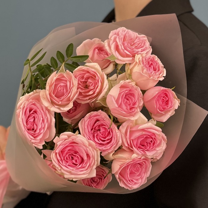 Комплимент из 3 кустовых роз Дестини