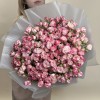 51 кустовая розовая роза Рефлекс 50 см