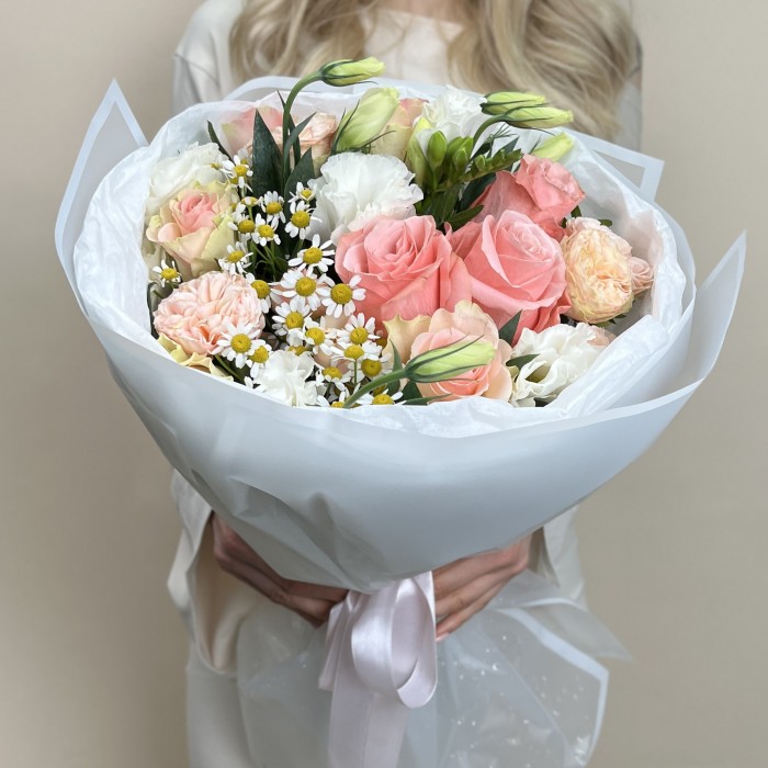 Букет дня с розами Летняя магия