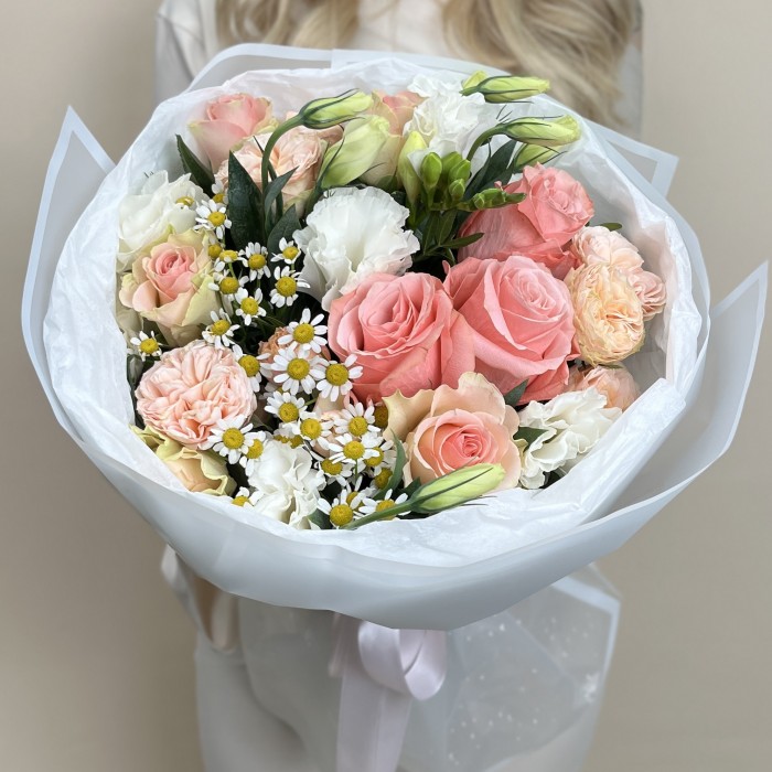 Букет дня с розами Летняя магия