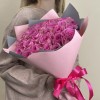 35 розовых роз