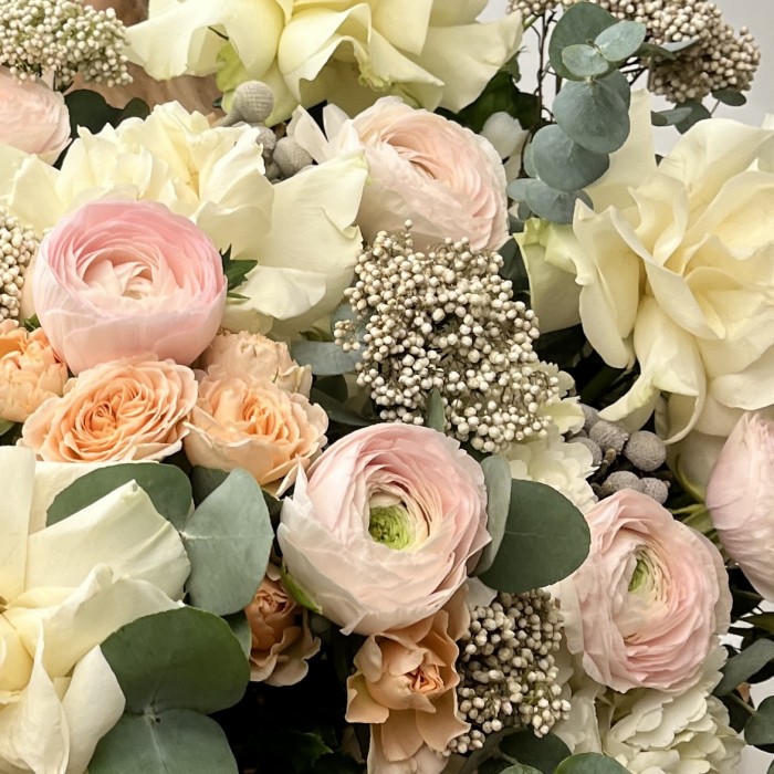 Авторская композиция в коробке Волшебство чувств