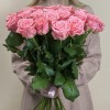 25 пионовидных роз Софи Лорен 60 см