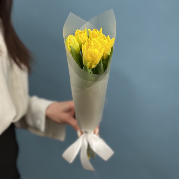 5 желтых пионовидных тюльпанов Маргарита