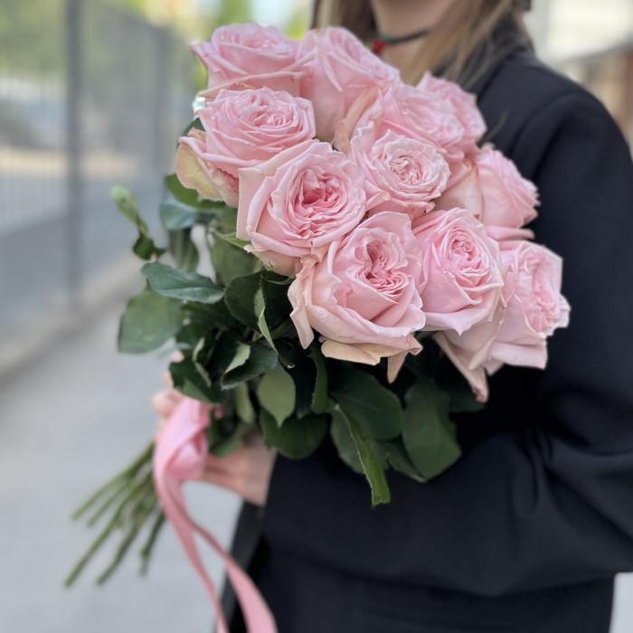 11 ароматных пионовидных роз Пинк Охара 60 см