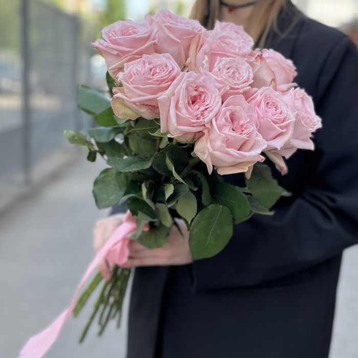 11 ароматных пионовидных роз Пинк Охара 60 см