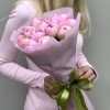 15 нежно-розовых пионов Гардения