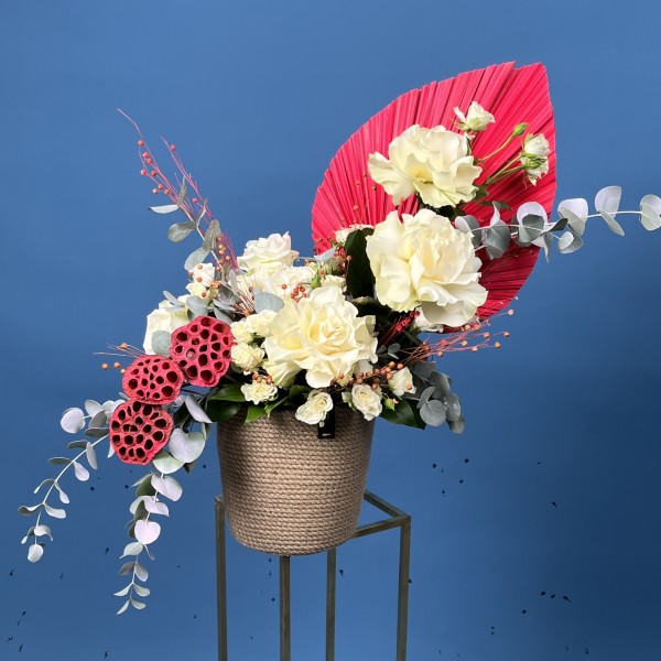 Интерьерная композиция в кашпо Гармония