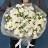 Букет из 45 белых кустовых гвоздик