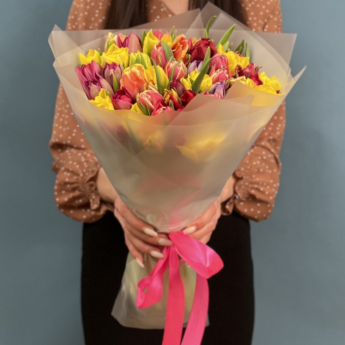 51 пионовидный тюльпан - Яркий микс