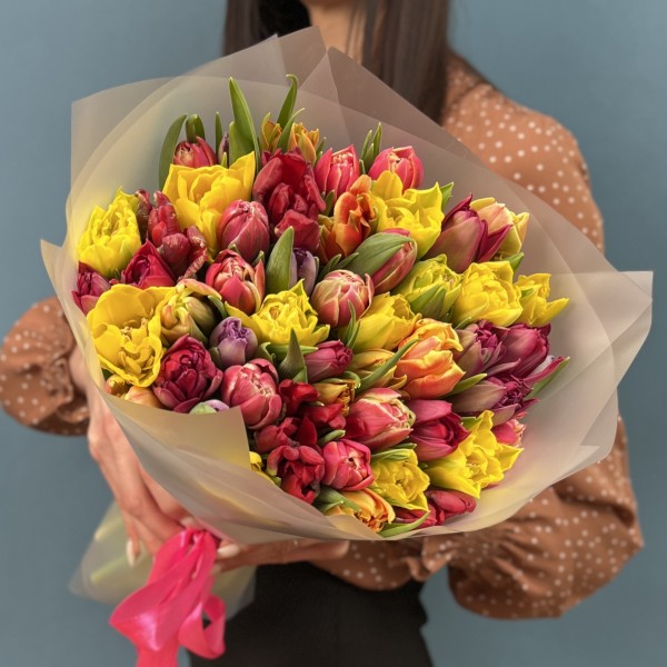 51 пионовидный тюльпан - Яркий микс