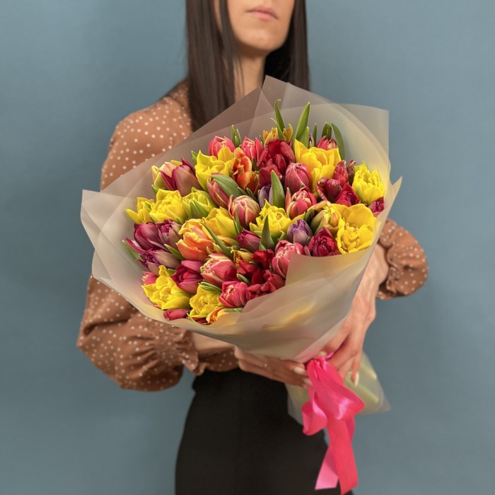 51 пионовидный тюльпан - Яркий микс