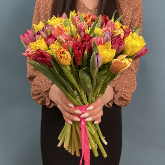 Пионовидный тюльпан микс