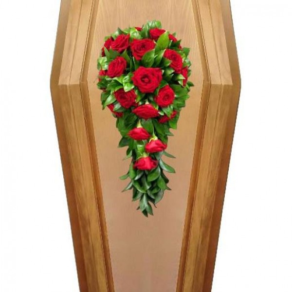 Композиция на крышку гроба из живых цветов № 9