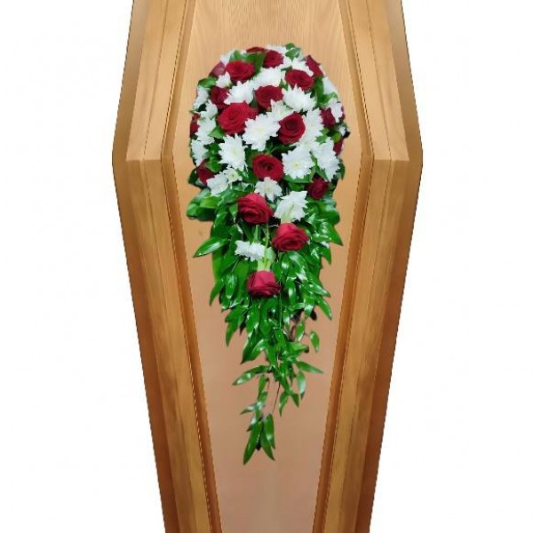 Композиция на крышку гроба из живых цветов № 19