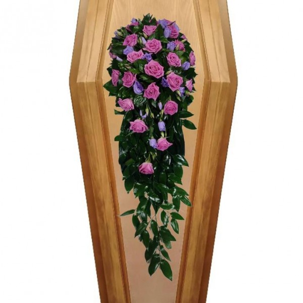 Композиция на крышку гроба из живых цветов № 31