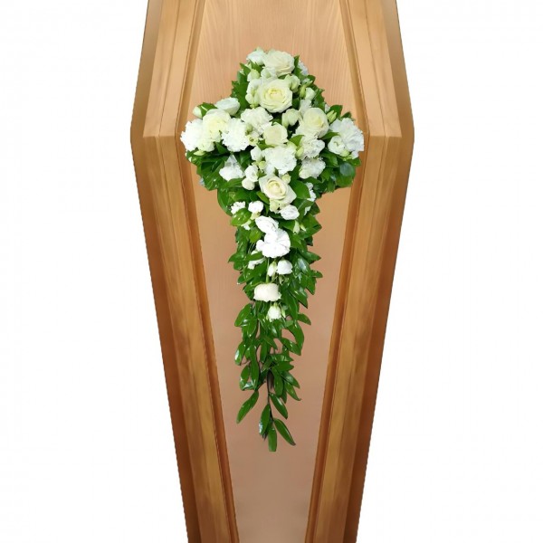 Композиция на крышку гроба из живых цветов № 44