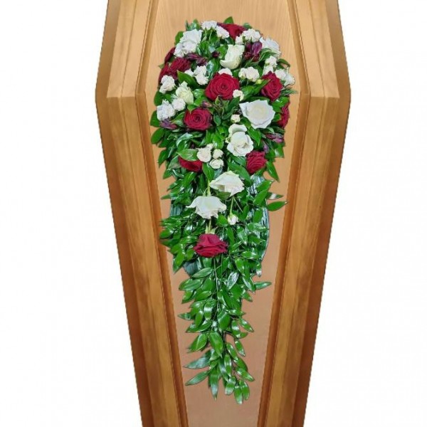 Композиция на крышку гроба из живых цветов № 36