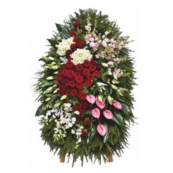 Траурный венок из живых цветов 180 см. № 36