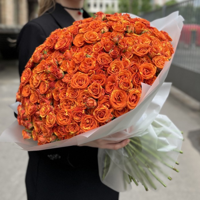 101 огненная кустовая Роза Смэшинг 40 см