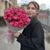 15 кустовых пионовидных роз Вишневая Джульетта
