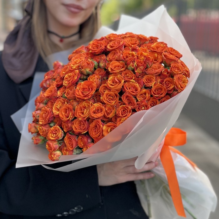 45 огненных кустовых роз Смэшинг 40 см