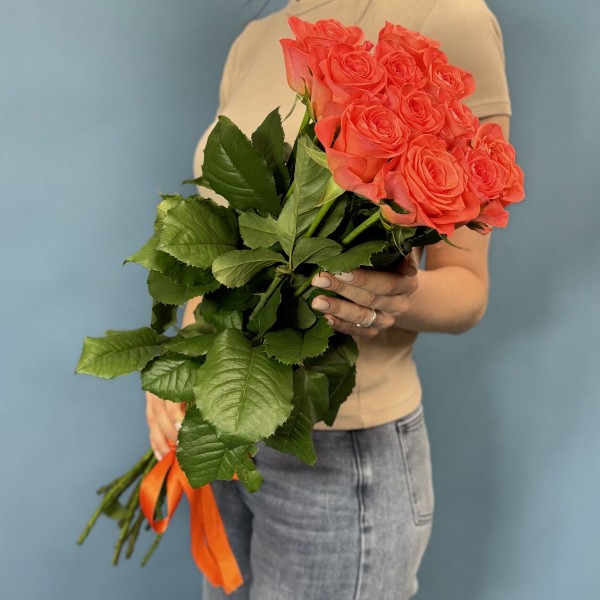 11 оранжевых роз Вау 80 см
