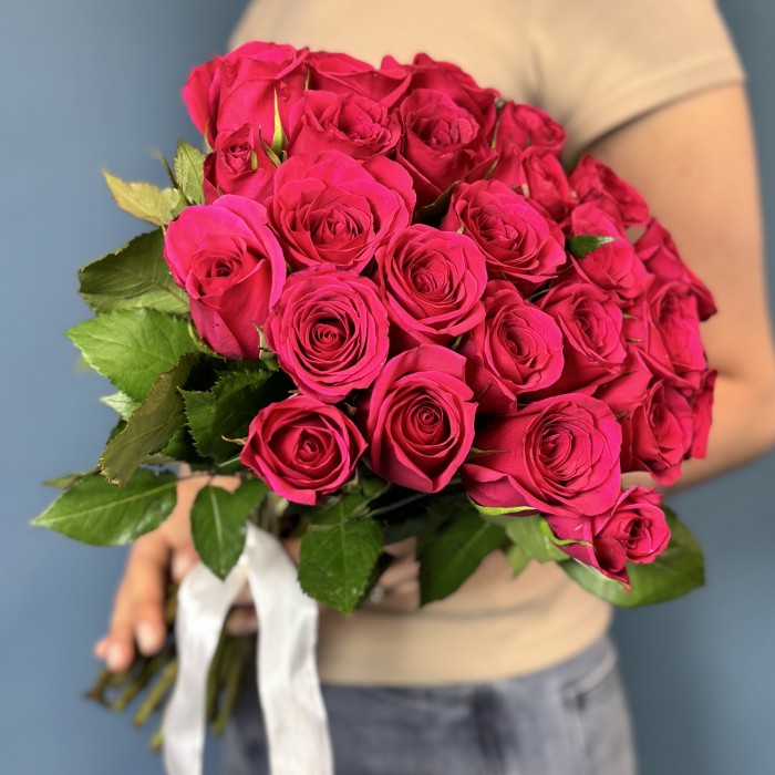 Малиновая Роза Такаци 40 см