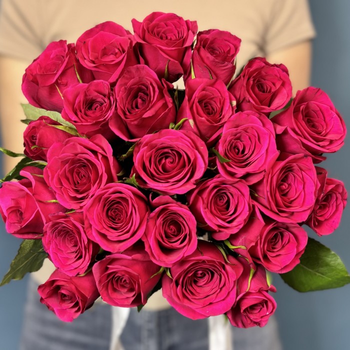 Малиновая Роза Такаци 40 см