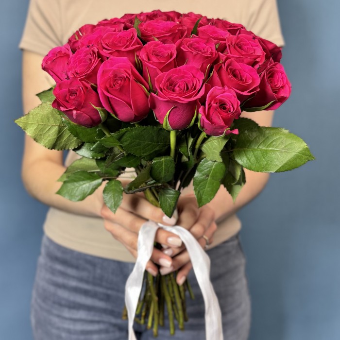 Малиновая Роза Такаци 40 см