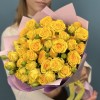 9 кустовых желтых роз Еллоу Бейби 50 см