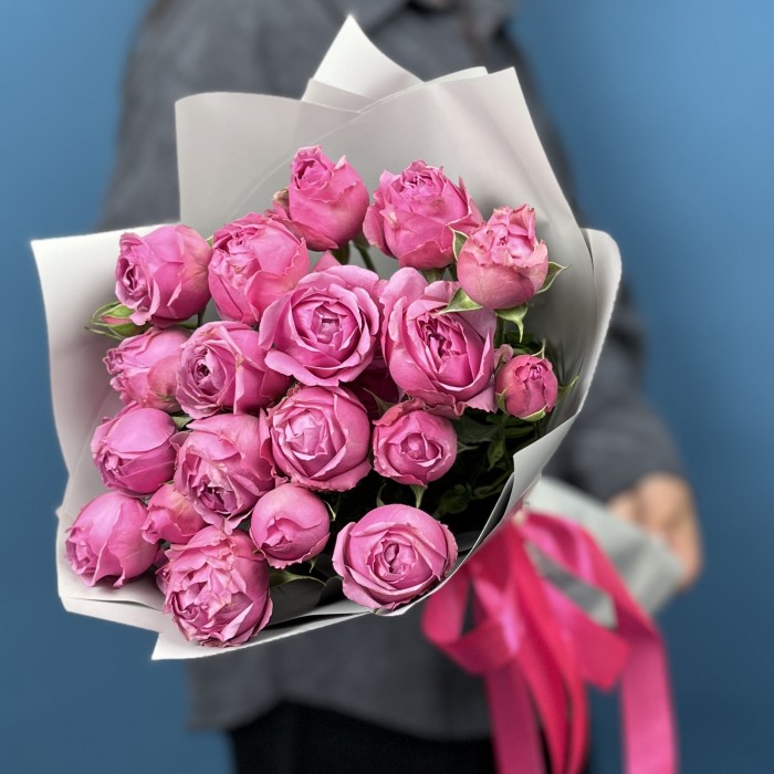 5 кустовых пионовидных Роз Мисти Баблс 40 см