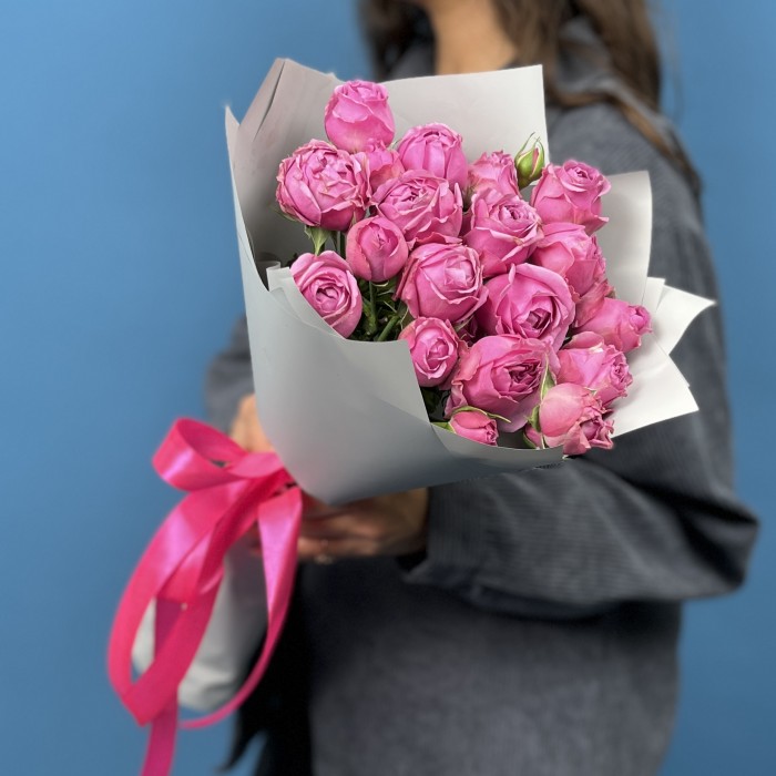 5 кустовых пионовидных Роз Мисти Баблс 40 см