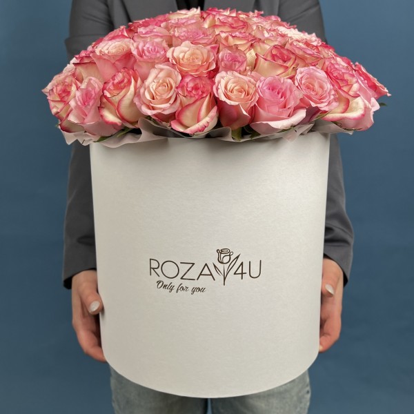 101 розовая роза Микс Алани в коробке