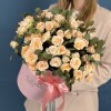 25 кустовых роз Тринити в коробке